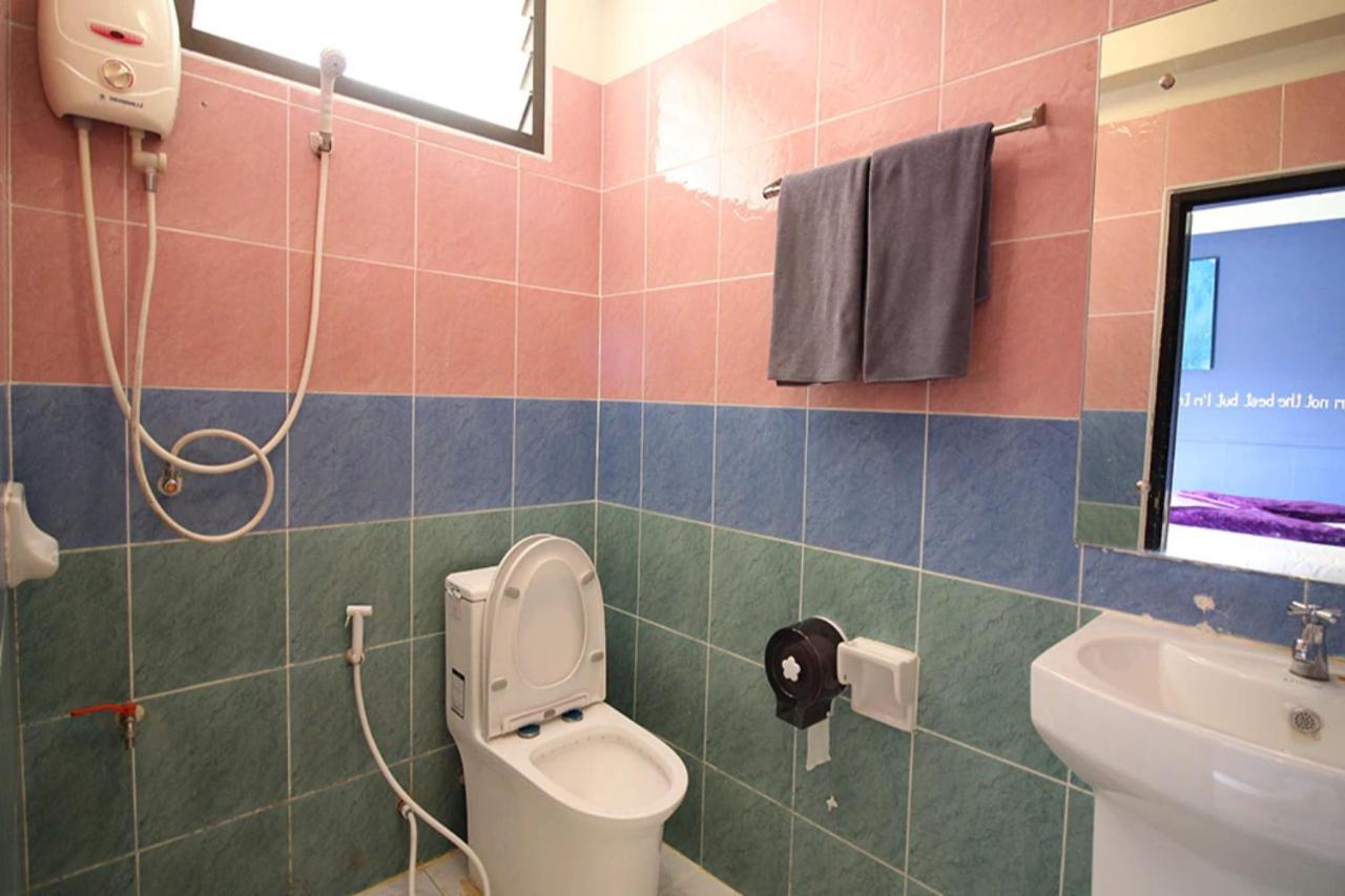 Kaya Place Банкок Екстериор снимка